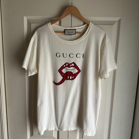 Authentic Gucci Mouth Print T-Shirt - Picture 3 of 11